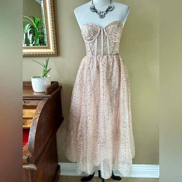 Jules & Cleo Rose Gold Strapless Sequin Corset A-Line Dress Slit Sparkle Glitter - Picture 4 of 13